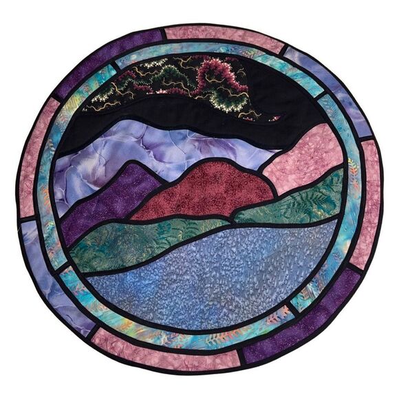 Round Quilted Alaskan Landscape Home Decor - Picture 1 of 6